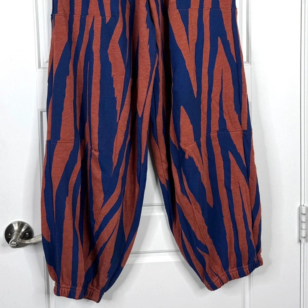 FREE PEOPLE FP Movement Baller Printed Pants NEW Size M Blue Orange NEW